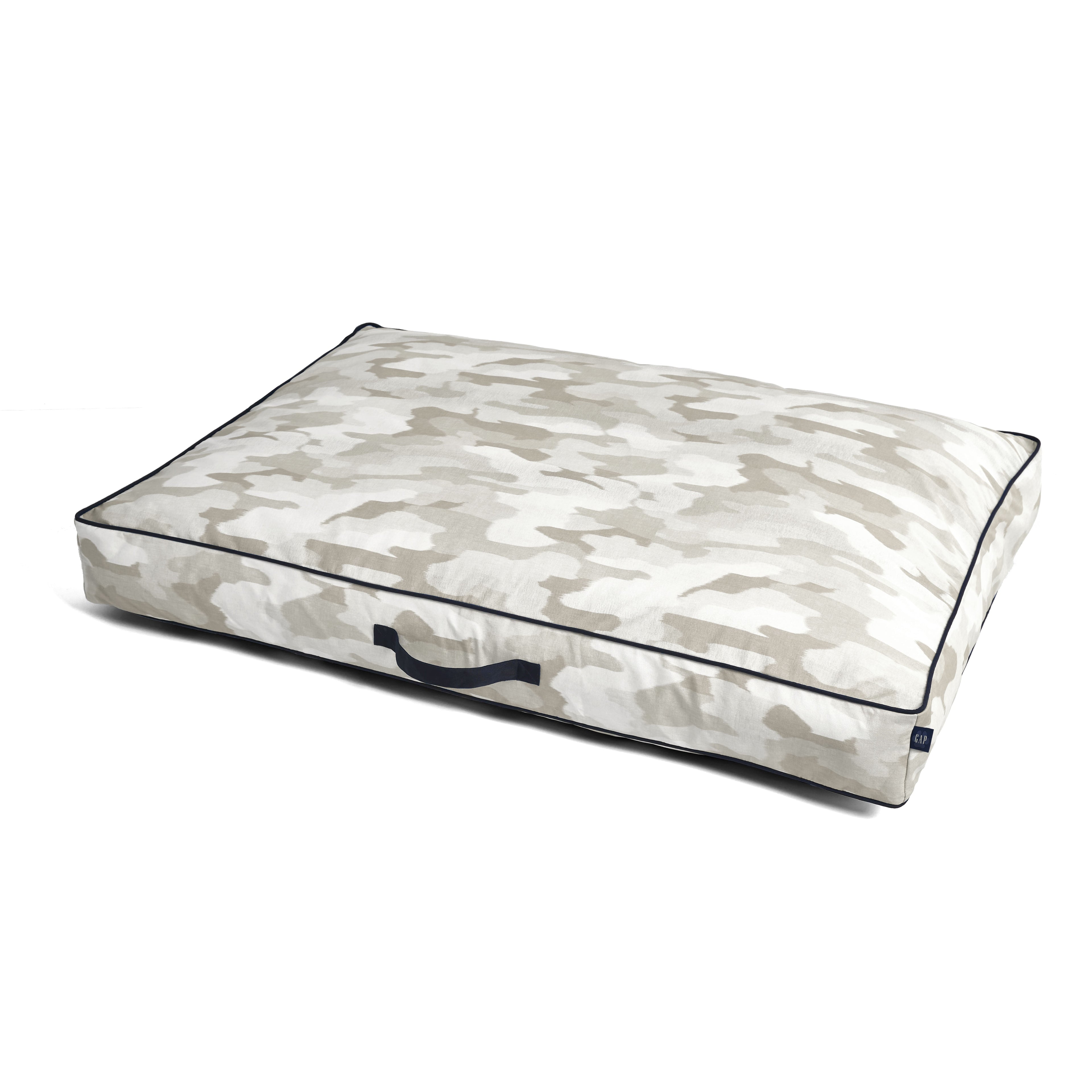 Gap Rugby Stripe Flat Pet Bed, Recycled Polyester with Zipper Closure Cover, Small 36"x24", Navy