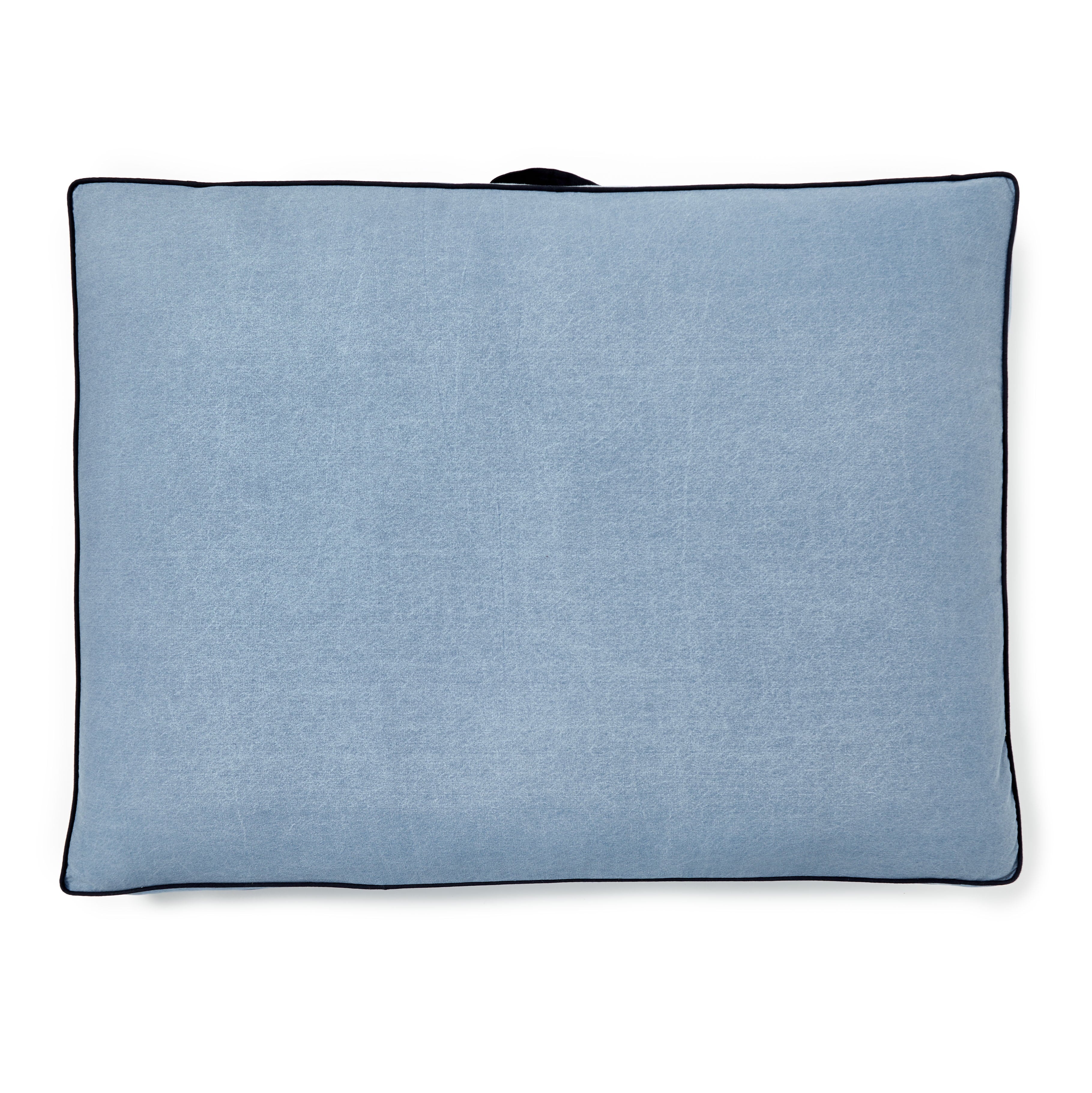 Gap Rugby Stripe Flat Pet Bed, Recycled Polyester with Zipper Closure Cover, Small 36"x24", Navy